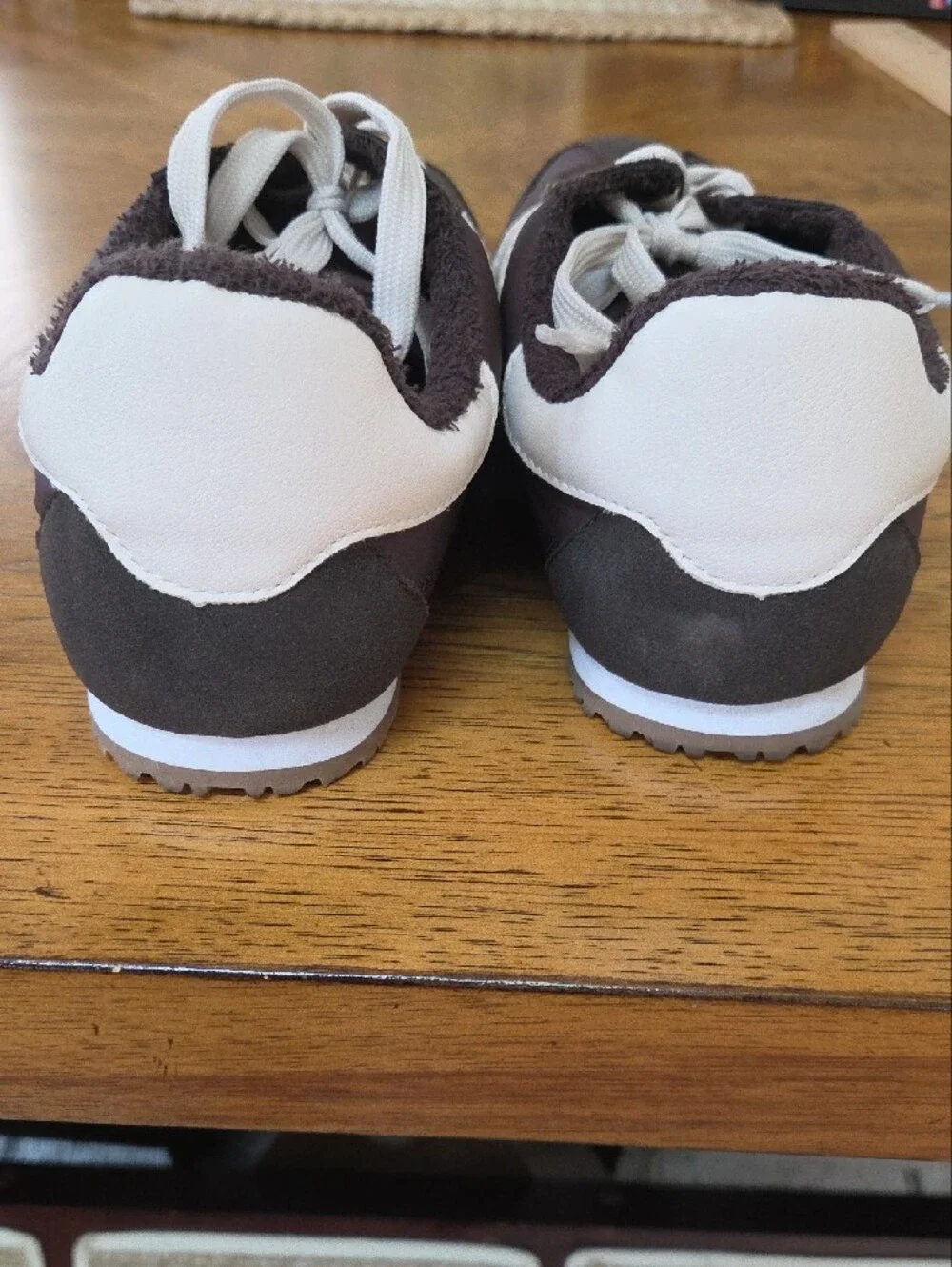 Wimans Casual Lace-Up Sneakers in Brown and cream